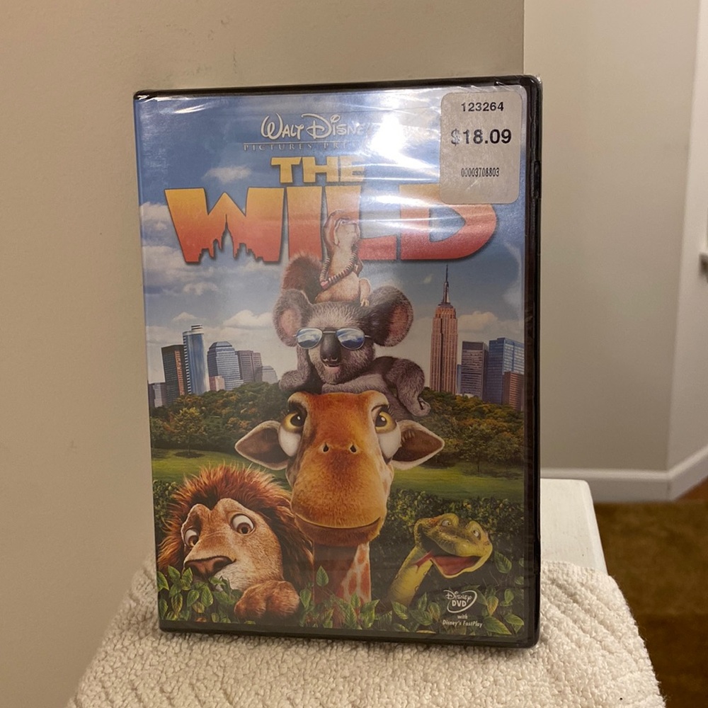 Walt Disney The Wild DVD Video Rated G - A Comic Adventure for the Family - Picture 2 of 10